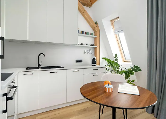 Przytulne W Poznaniu Z Klimatyzacja By Renters شقة بوزنان